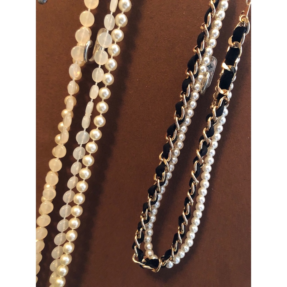 Costume Pearl necklace